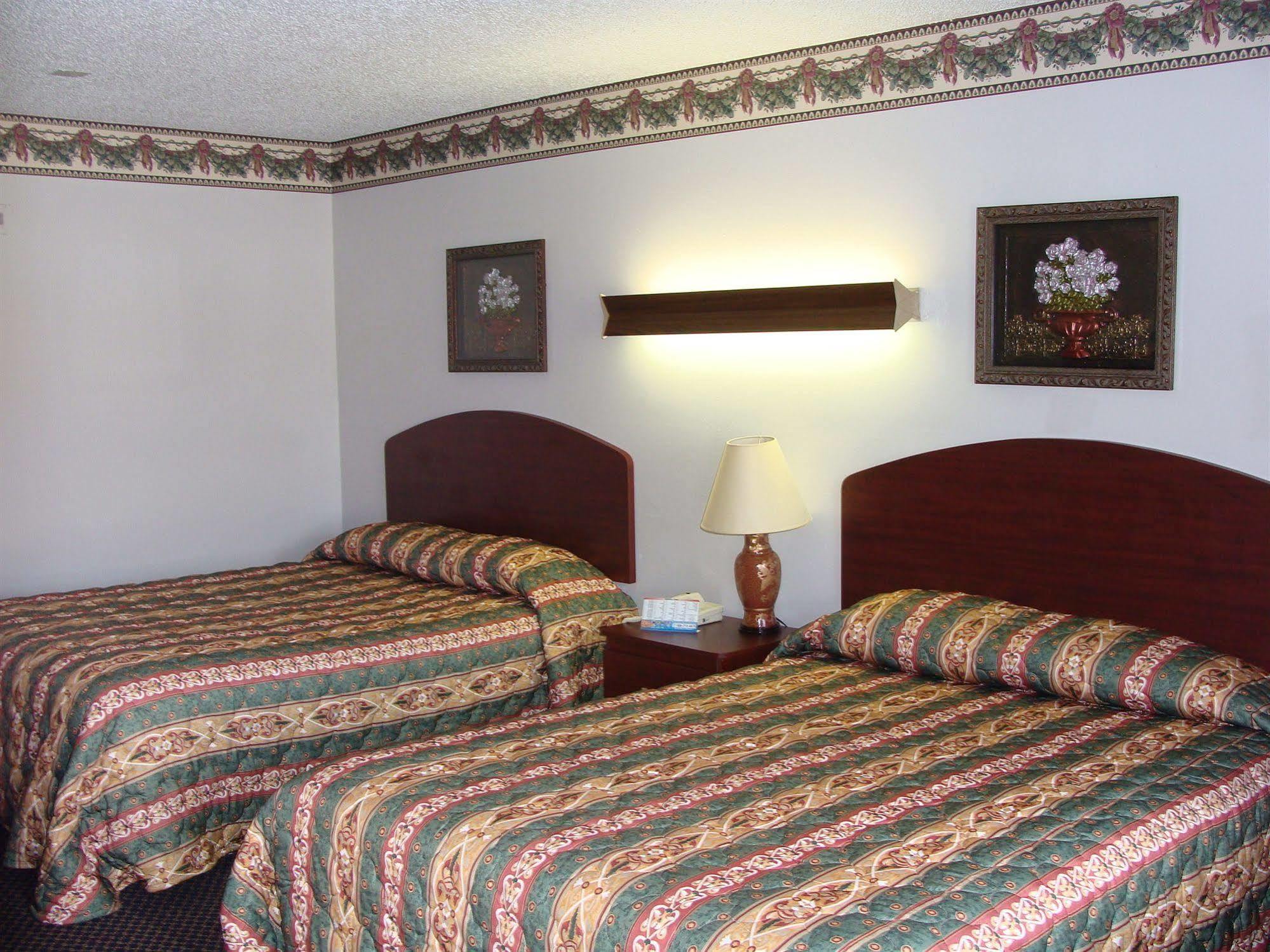 Colonial Inn Hammond Extérieur photo
