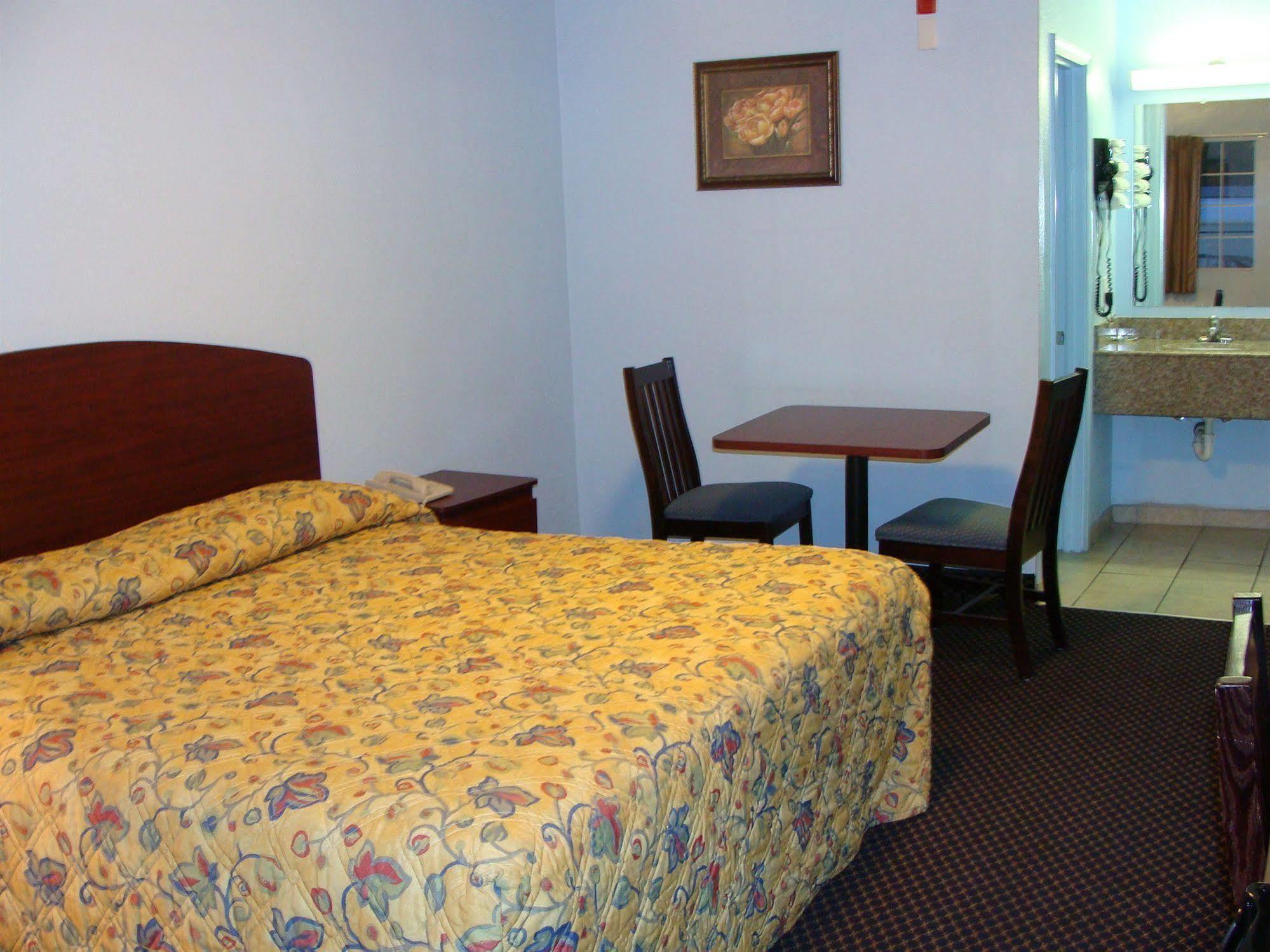Colonial Inn Hammond Extérieur photo